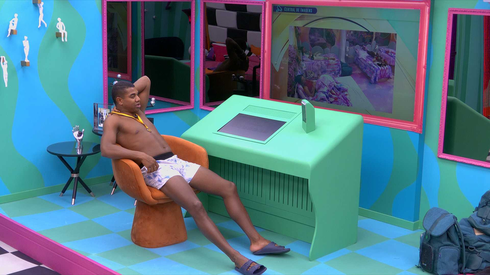 No Quarto do Líder, Davi diz para Isabelle sobre sisters do BBB 24: ‘Ainda bem que a gente abriu o olho’