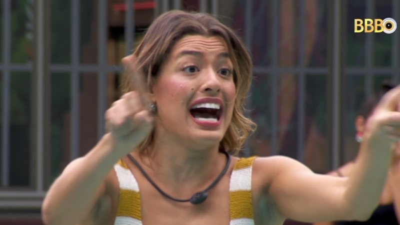 Mesmo com rejeição, Globo usa ex-BBB Beatriz para fazer propagandas da emissora