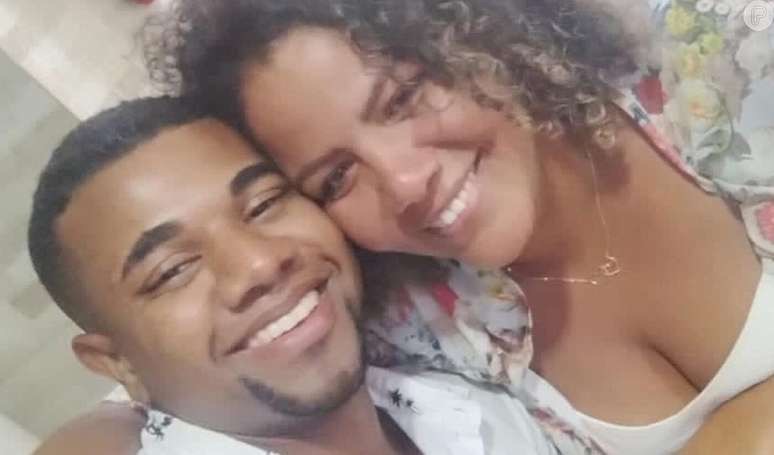 Esposa ou ficante? Após ‘BBB 24’, Davi diz estar ‘conhecendo’ Mani Rego, mas vendedora revela casamento; fala gera polêmica!