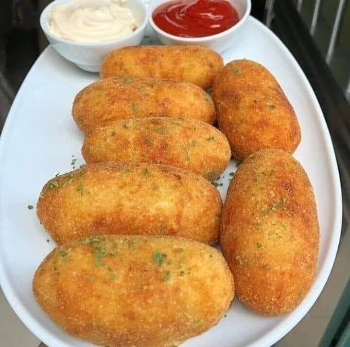 BOLINHO DE BATATA COM BACON E QUEIJO UMA Delícia!