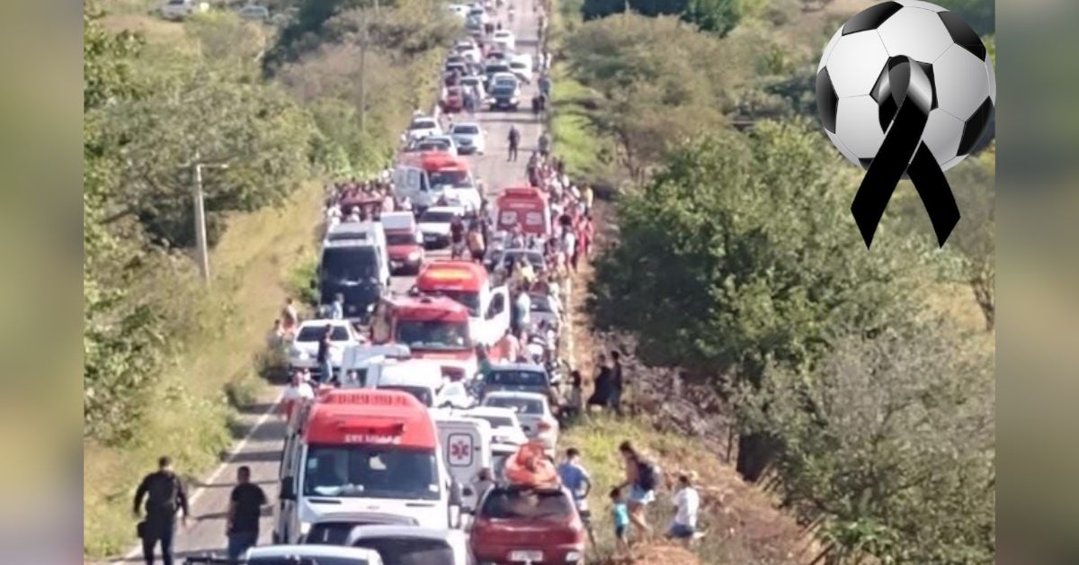 Acidente com time de futebol deixa vítimas fatais, feridos e mobiliza os socorristas do Corpo de Bombeiros